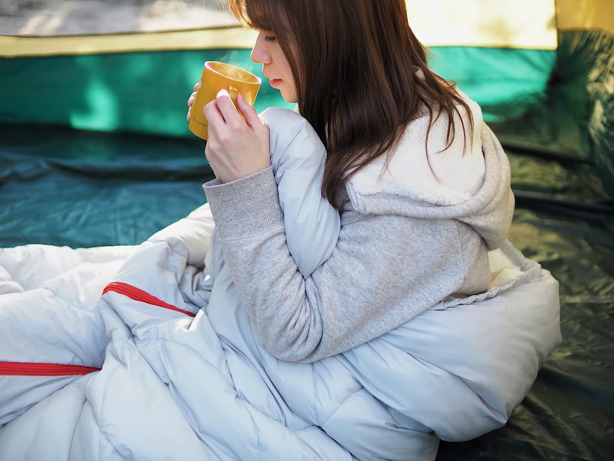 ラスト1週間【クラウドファンディング達成率633%超‼】眠りのプロが提案する寝袋。