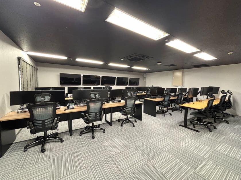 事業・組織の拡大に伴い本社オフィスを増床、
オペレーションセンターの設置