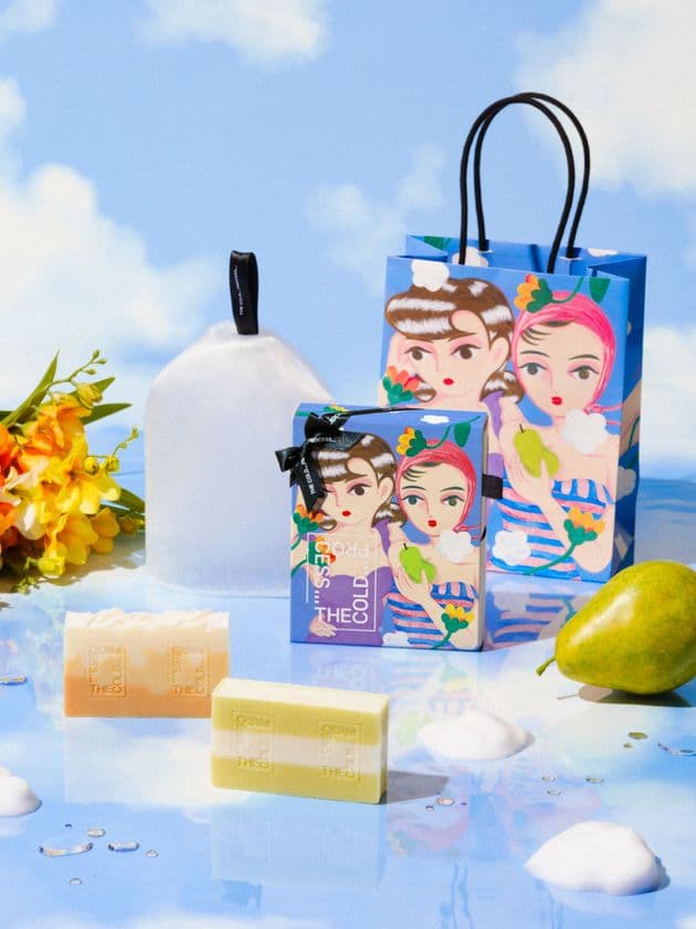 要注意!実は乾きやすい夏の肌。
表参道発、自然由来の力で潤うフェイスソープ
「グリーンペアー」と「フリージア」がこの夏誕生。