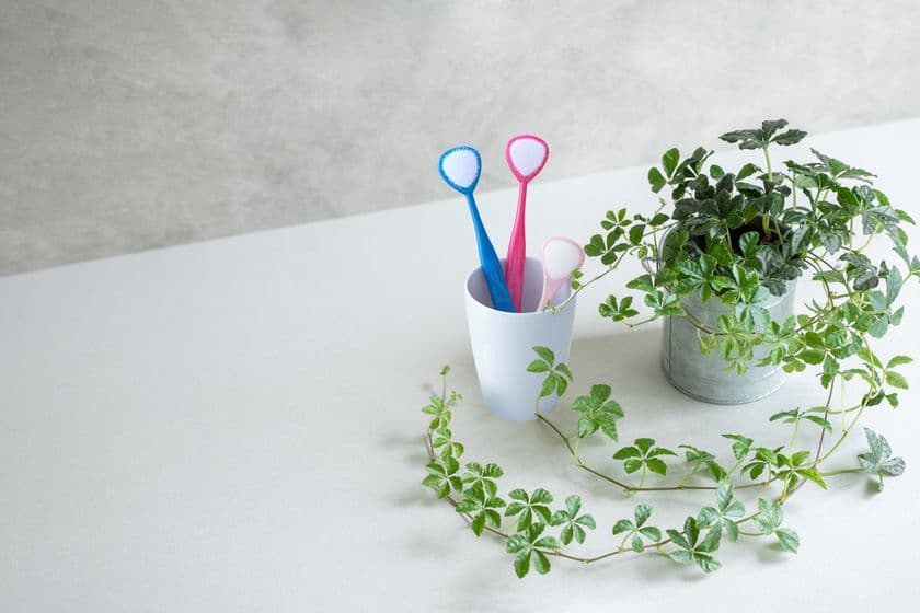 “口腔ケア”で注目が集まる「舌診」とケアについて
SHIKIEN公式HPにて情報を公開