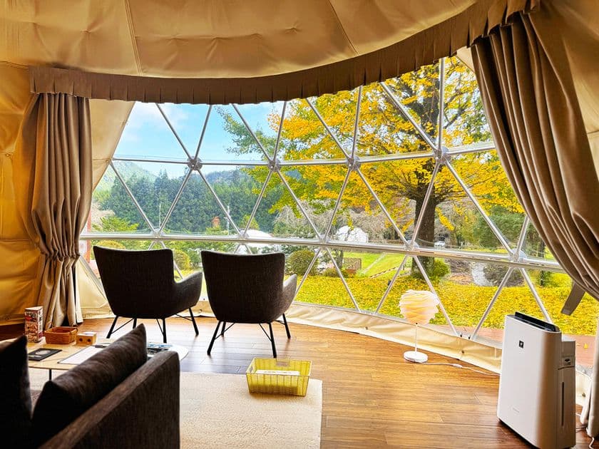 秋の日光を満喫!紅葉とハロウィン装飾を楽しむグランピング
「ブリリアントヴィレッジ日光」秋の紅葉プラン販売開始!