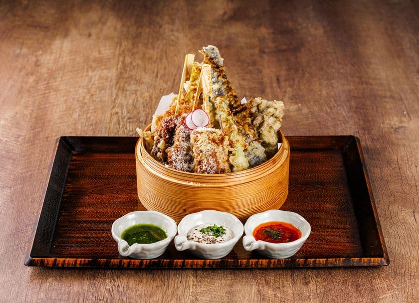 京都で行列の絶えない“サクサク天ぷら”が、
ついに大阪・なんばパークスに登場!
「天ぷら寿司海鮮 米福 なんばパークス店」
2025年10月24日(金)オープン