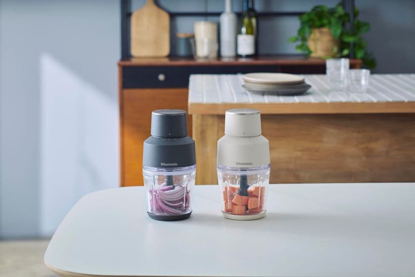 毎日の調理の\12シーン/で役立つ
「フードプロセッサー」がリニューアル
「清潔ガラス容器」・「2段階スピード調節」・
「鬼おろしが作れる」が推しポイント