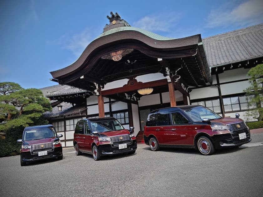 岩本モータース、
明治記念館へ「特別仕様車」を納入、運用開始を発表
~現代の快適性を実現しつつ、クラシックなデザインを新たに採用~