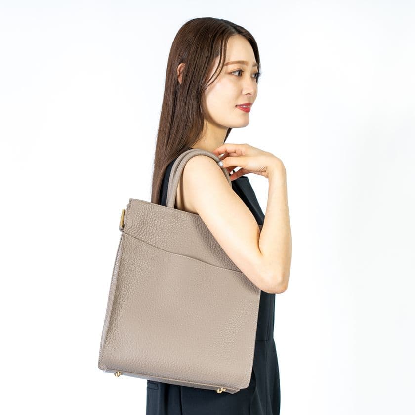 12月1日に年末BIG SALE開催決定!
UETAKEの本革バッグが全品45%OFF
ウエタケ発ファクトリーブランドの感謝セール!