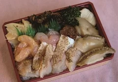 山形「天旬」のどぐろ・あわび海鮮弁当