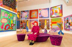 草間彌生　YAYOI KUSAMA