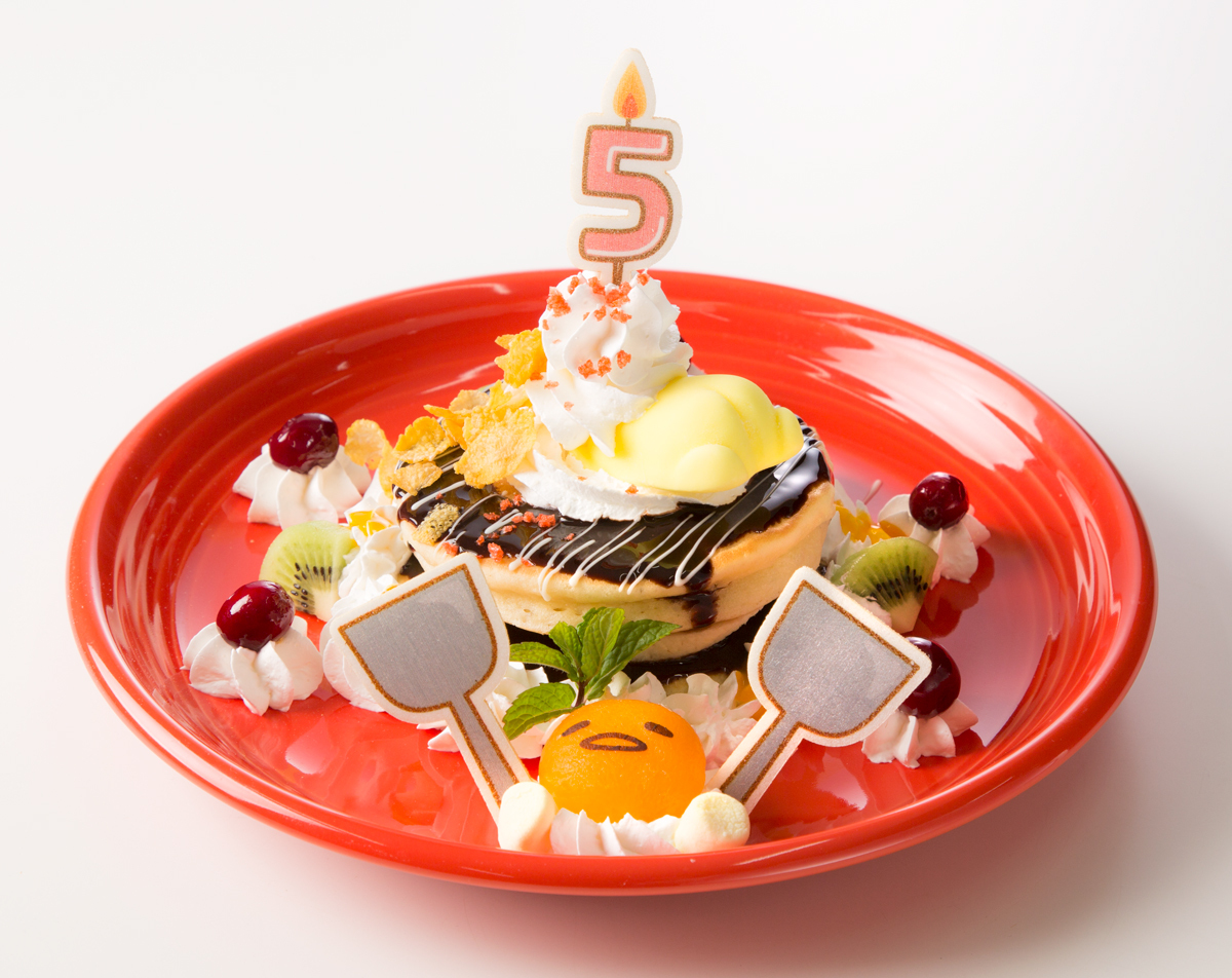 ぐでたま誕生 5周年メニューは 大阪店ならではの限定スイーツ お好み焼き風パンケーキなど3種類を4 16 5 31期間限定で提供 株式会社クリエイト レストランツのプレスリリース