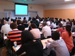 学会の様子