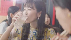 新CM「酔わないけれど」篇(4)