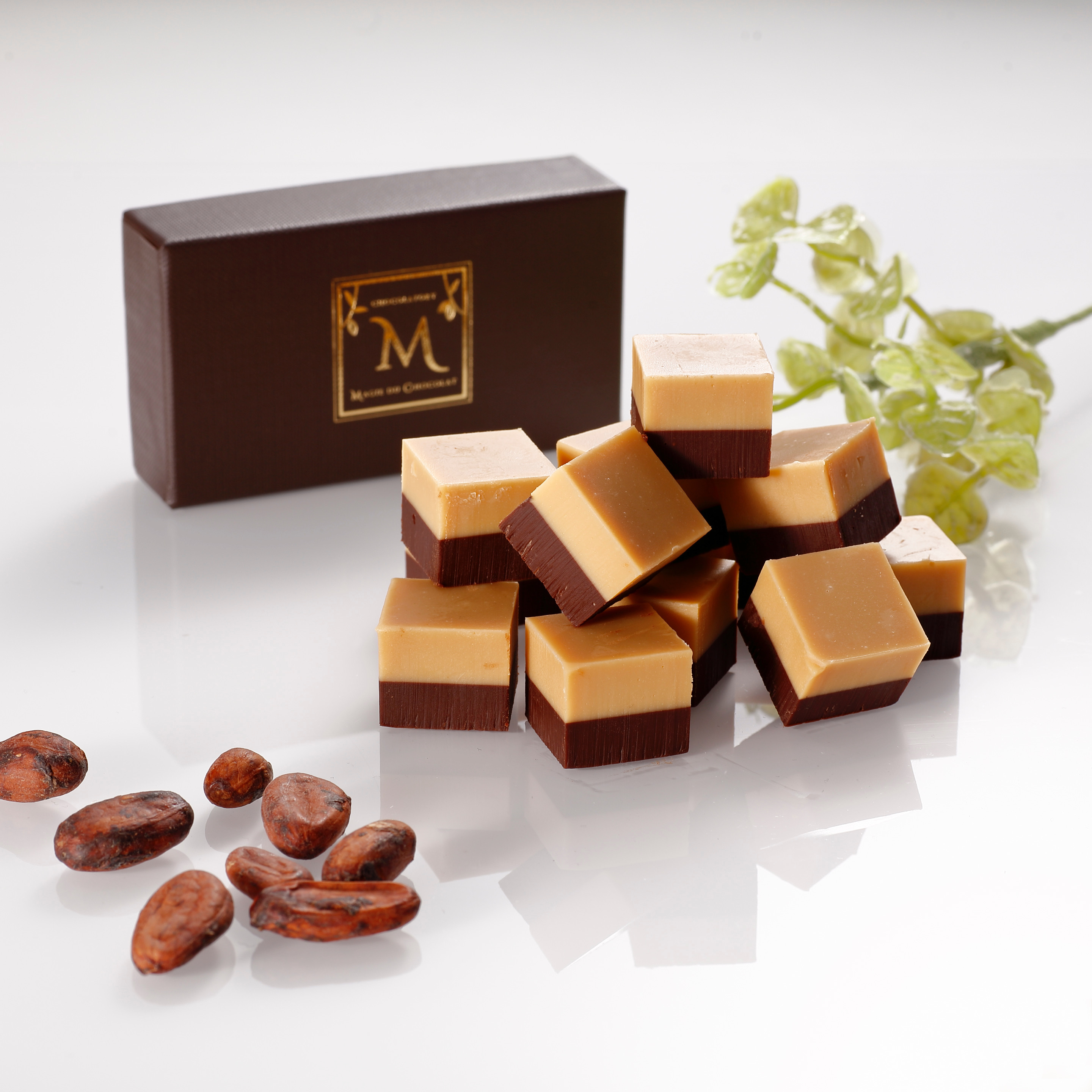 話題沸騰中 ルビーチョコレート を使用した生チョコをマジドゥショコラから新発売 第4のチョコ ルビー と ブロンド を食べ比べできるのは当店ならでは 株式会社マジデマティエールのプレスリリース