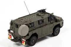 1/43 陸上自衛隊 輸送防護車：右後