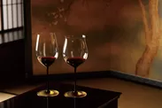 箔一とリーデルのワイングラス