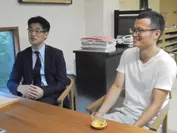 インタビューに答える種田さん(左)と上田さん(右)