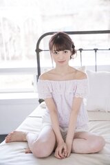 正統派美少女10人が大集合！アイドルグループ・ふわふわの2ndデジタル写真集 『もっとふわふわです』を3月15日（金）に発売！｜株式会社文藝春秋のプレスリリース