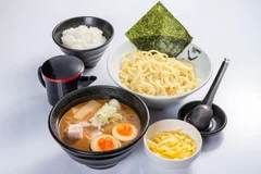 濃厚豚骨魚介つけ麺