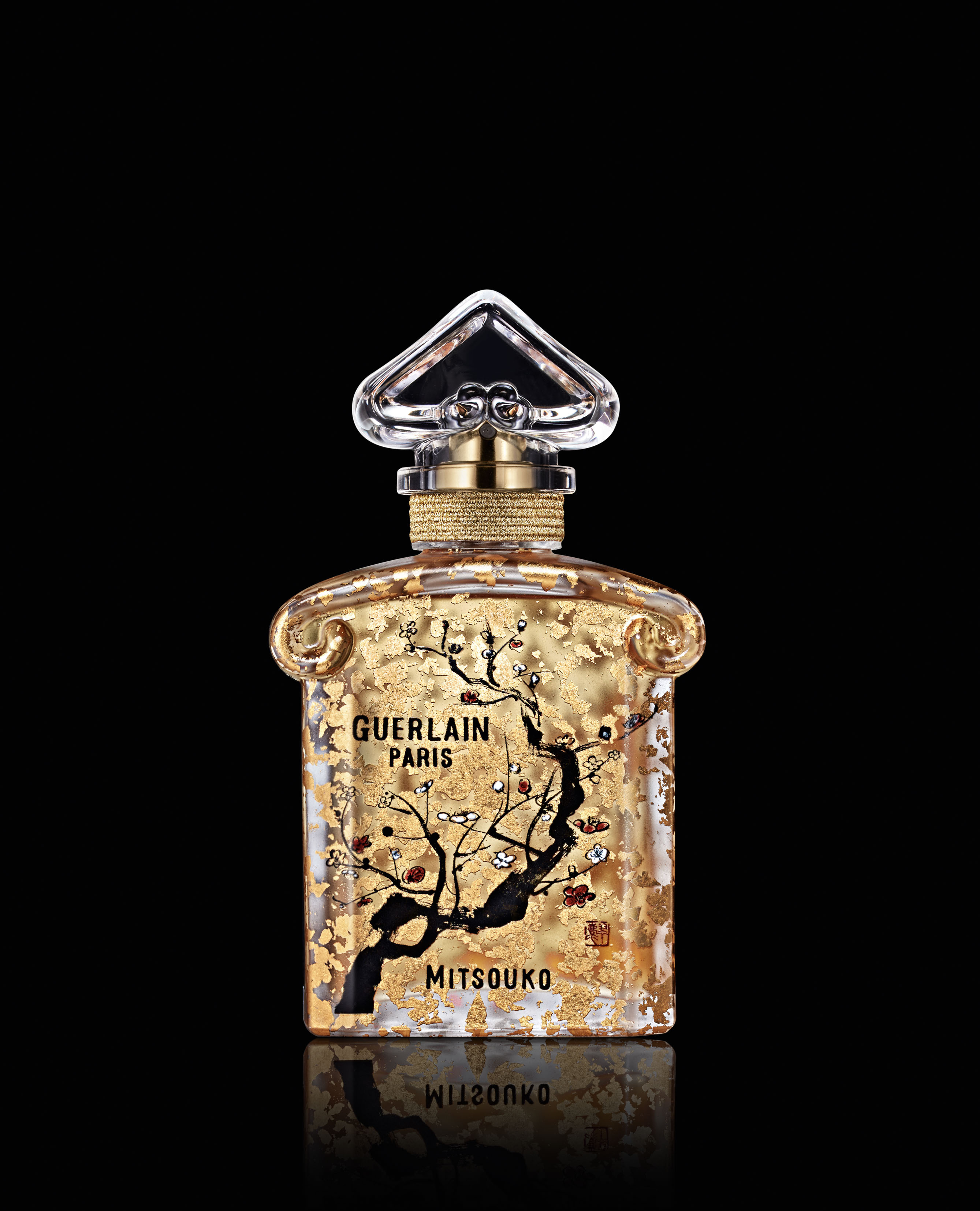 フランスのフレグランスメゾン『ゲラン』の香水に、箔一が金箔装飾 