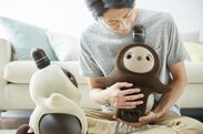 ケンブリッジ・テクノロジー・パートナーズ　人の愛する力を育む家族型ロボット「LOVOT[らぼっと]」のビジネス基盤構築を支援