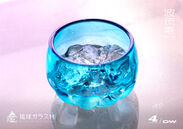 波形で生命と海を表現した琉球ガラス「波琉寿」(全2色)発売　デザイナーと琉球ガラス職人が生み出した魅惑のグラス