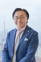 著者　白井知宏