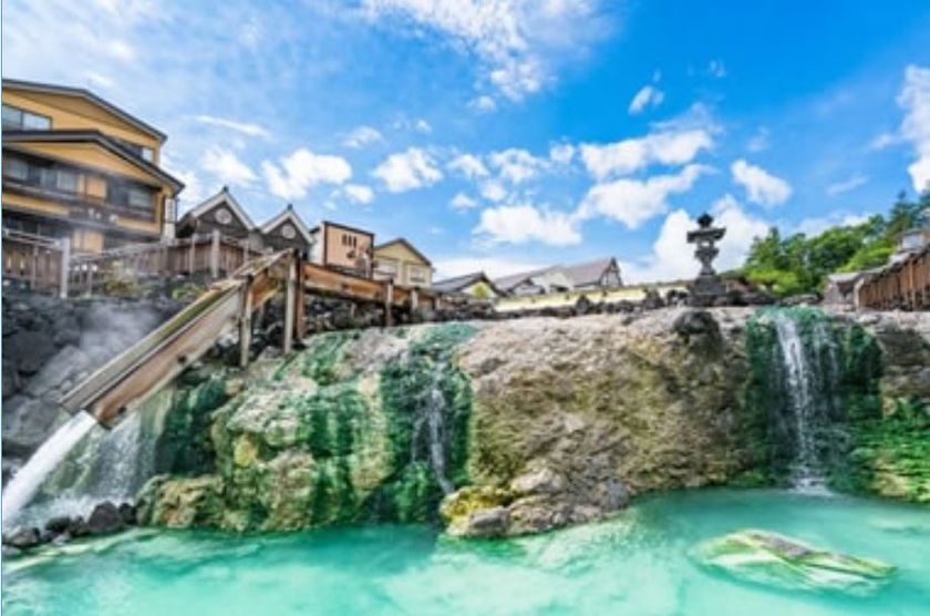 直近1年の全国の人気温泉地ランキングを発表!
60代以上のアクティブシニア層が7割
『ゆこゆこ』会員には関東近郊の温泉地が人気