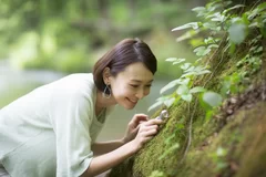 【奥入瀬渓流ホテル】春のタマゴケさんぽ (1)