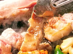 焼肉・韓国料理居酒屋オモニの家