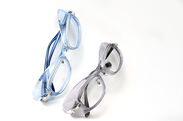 福井県発アイウェアファクトリーブランド「FACTORY900」が新型コロナウイルス感染症対策にゴーグル型メガネを販売