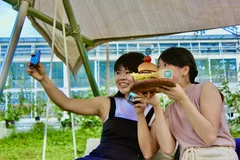 バーガー女子