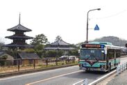 法起寺周辺を走る路線バス