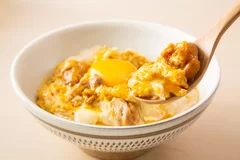 人気のとろとろの親子丼