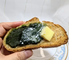 焼いても抹茶色の「京都抹茶餡」