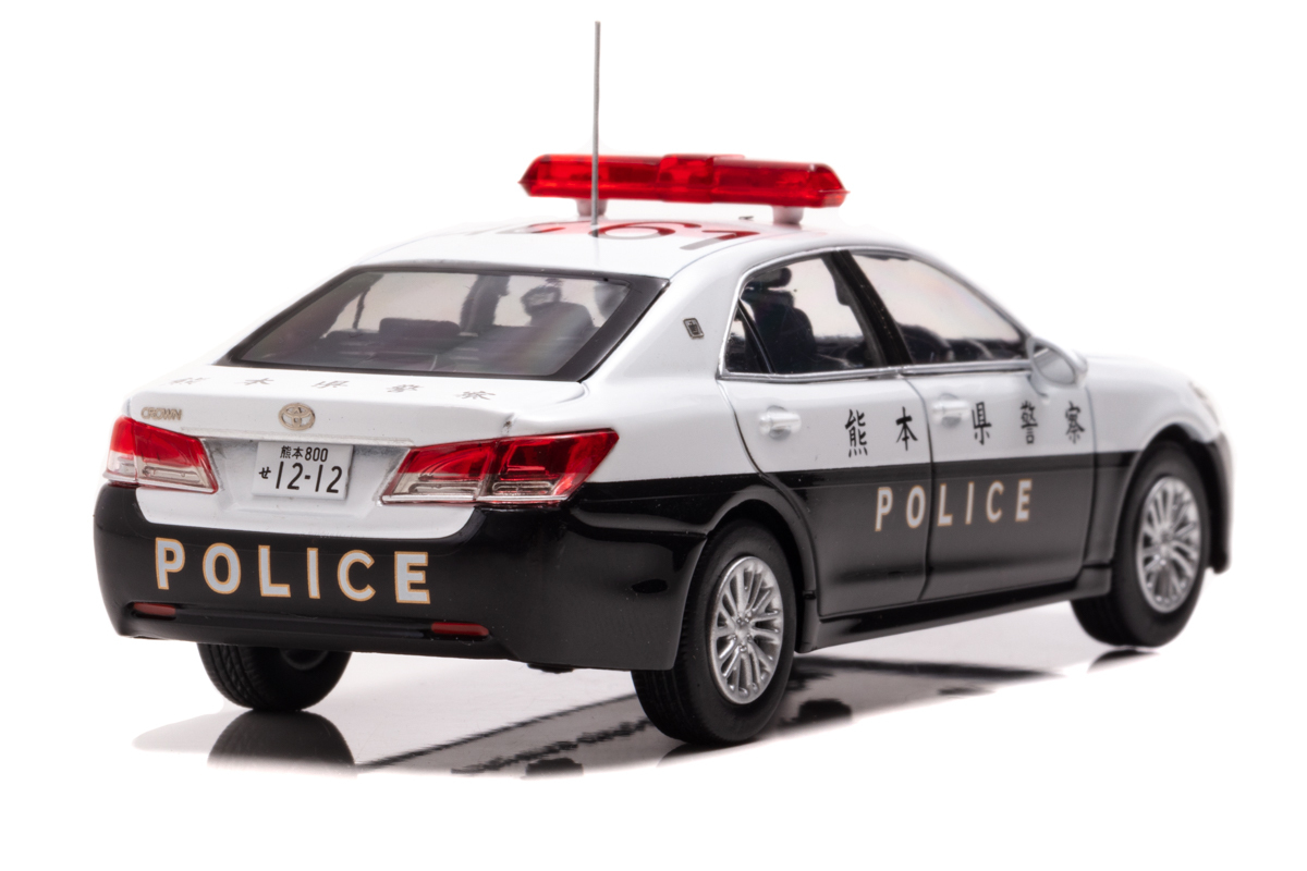 210クラウンの熊本県警察、沖縄県警察のパトカーが1/43スケール