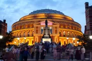 英国BBC Promsが行われるロイヤル・アルバート・ホール