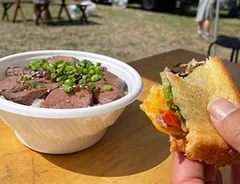 人気の鹿ロースト丼、鹿ホットサンド