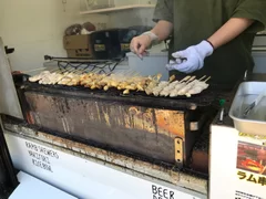 焼鳥、串焼きなども出店されています!