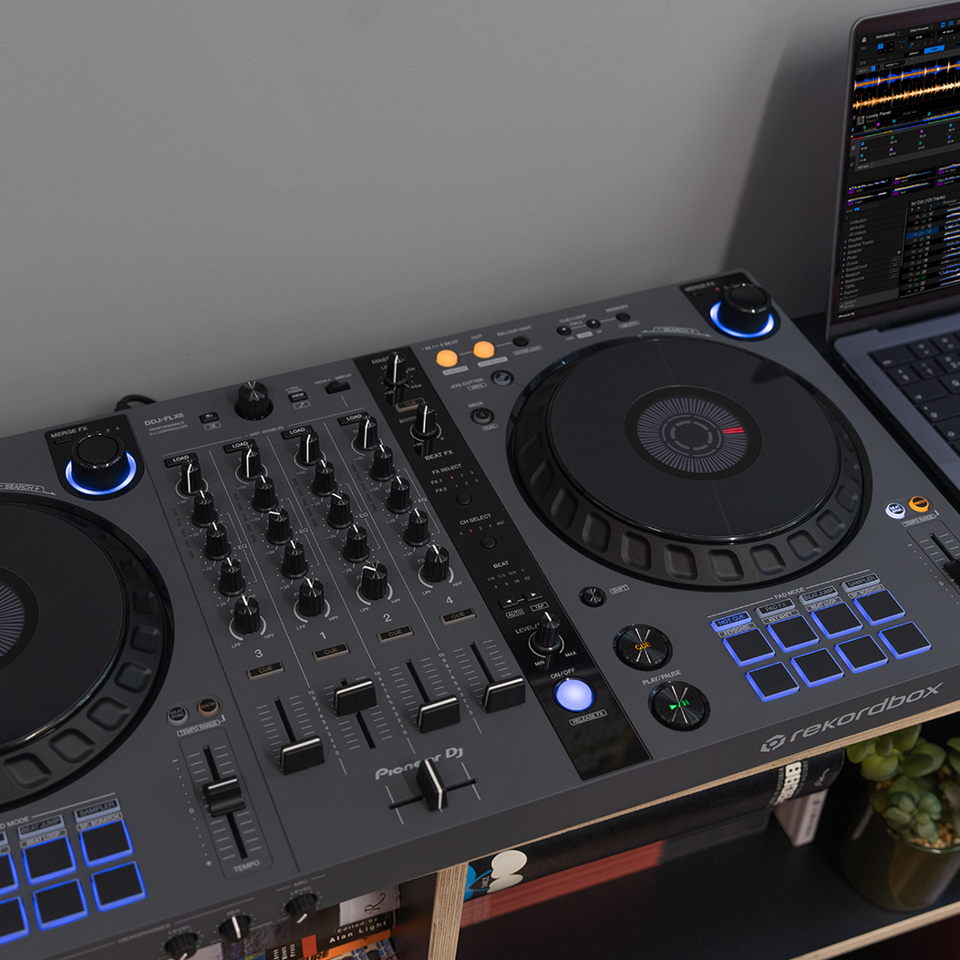 Pioneer DDJ-flx6 gt DJコントローラー serato dj prorekordbox