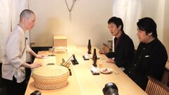 店主に話を聞くジュニア＆佐久間