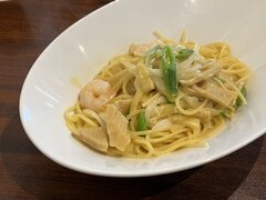 春の旬の食材とあわせてパスタ料理にアレンジ