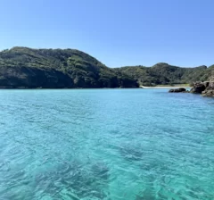 壱岐のエメラルドグリーンの海