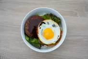 ロコモコ丼