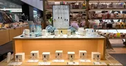 銀座 蔦屋書店での『J-Scent』展開の様子