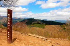 奥多摩の入門コースとして人気の高水三山