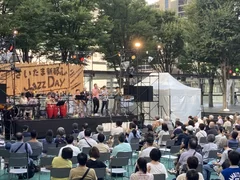 JAZZ DAY　けやきひろば２Fサンクンプラザ