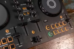 簡単操作でDJミックスを楽しめるSMART CFX・SMART FADER