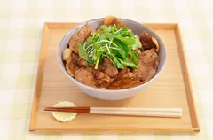 こがしきび砂糖豚丼