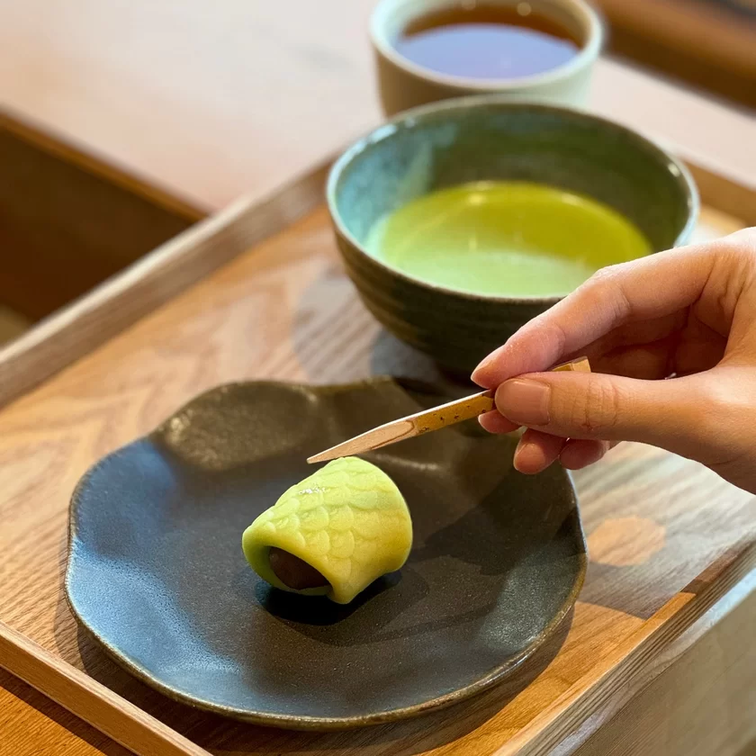 干支和菓子と抹茶