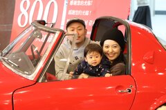 “トヨタスポーツ 800”への記念乗車