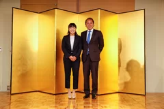 奈良選手・安藤社長、2ショット写真