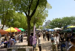 「湊川公園手しごと市」